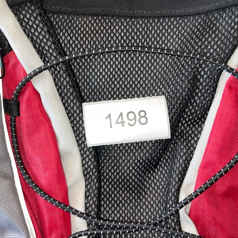 Coleman Nylon Daypack Backpack Red Small Light Adjustable Straps Hiking - Picture 9 of 9